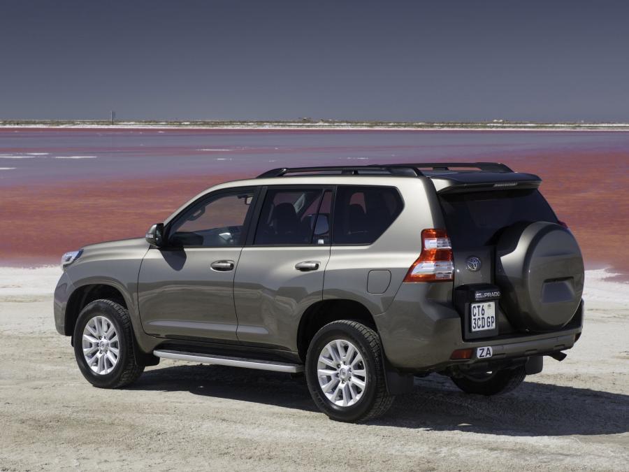  Toyota Land Cruiser Prado 2013 года  (ZA) (фото 5 из 16)